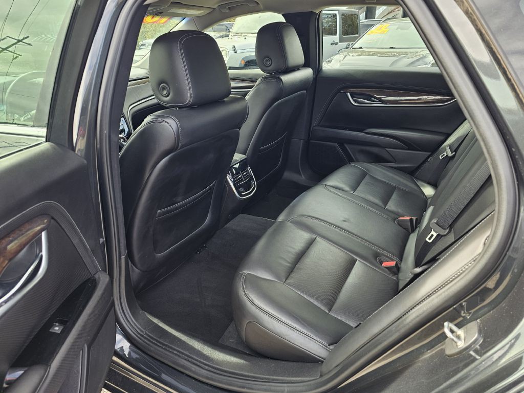 2016 Cadillac XTS Image 14