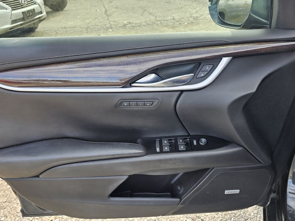 2016 Cadillac XTS Image 30