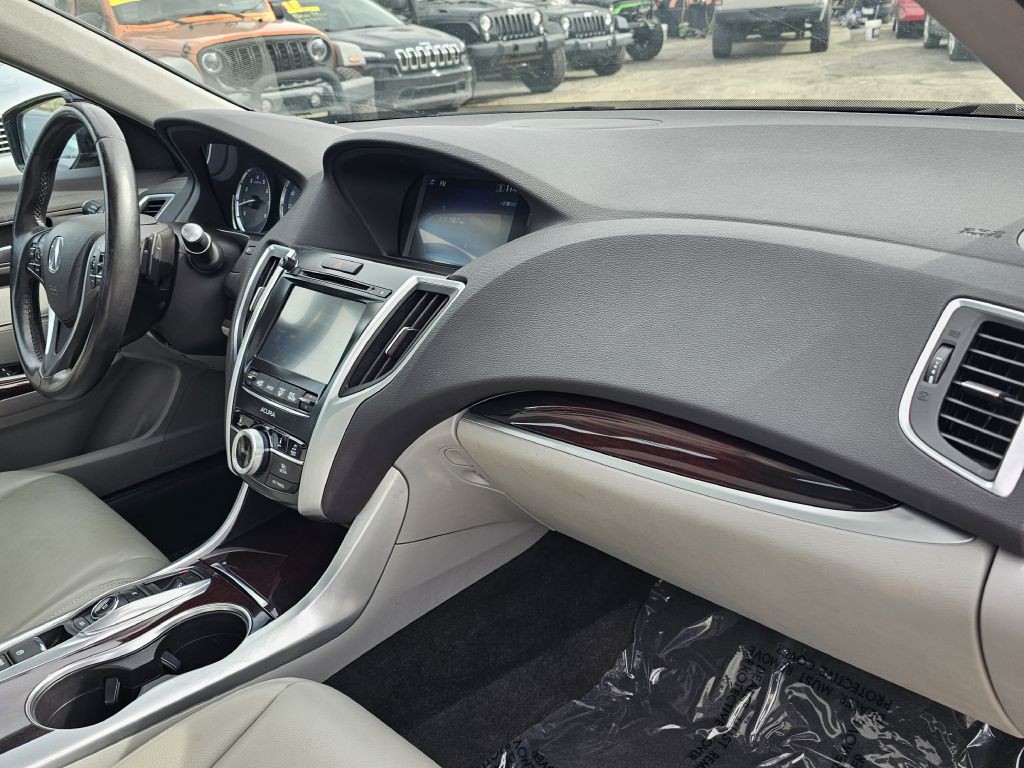 2015 Acura TL Image 18