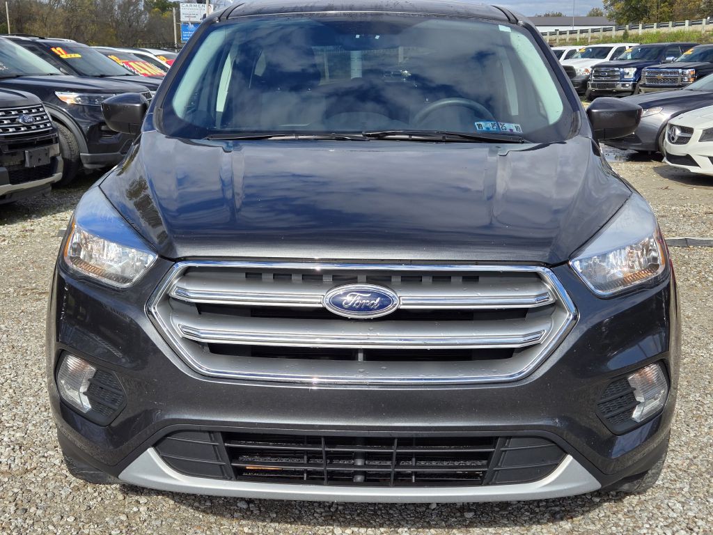 2017 Ford Escape Image 2