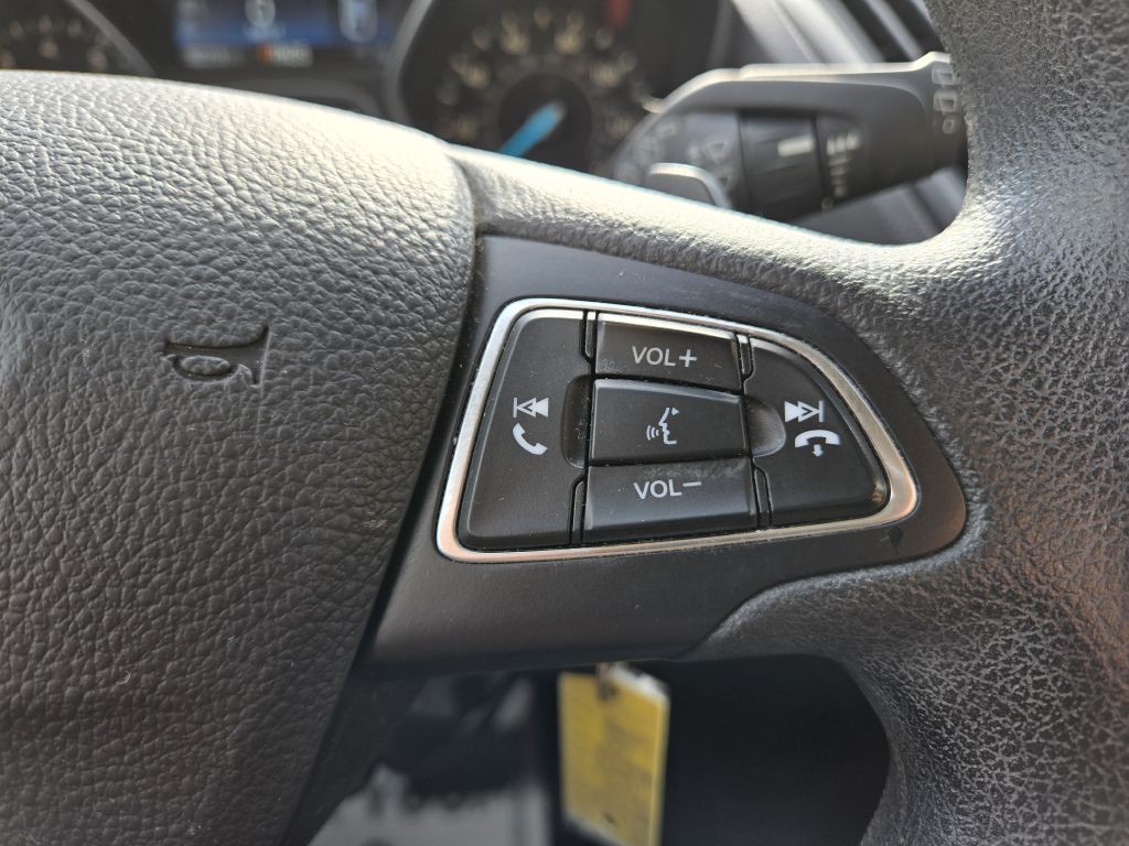 2017 Ford Escape Image 18