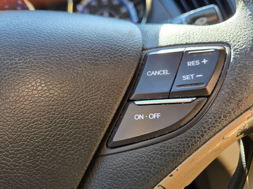 2013 Hyundai Sonata Image 17