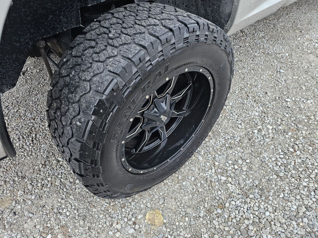 2013 RAM 1500 Image 12