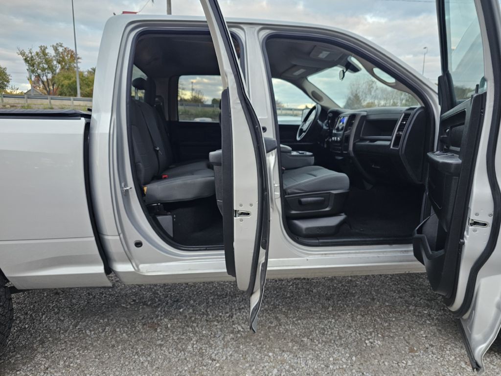 2013 RAM 1500 Image 13