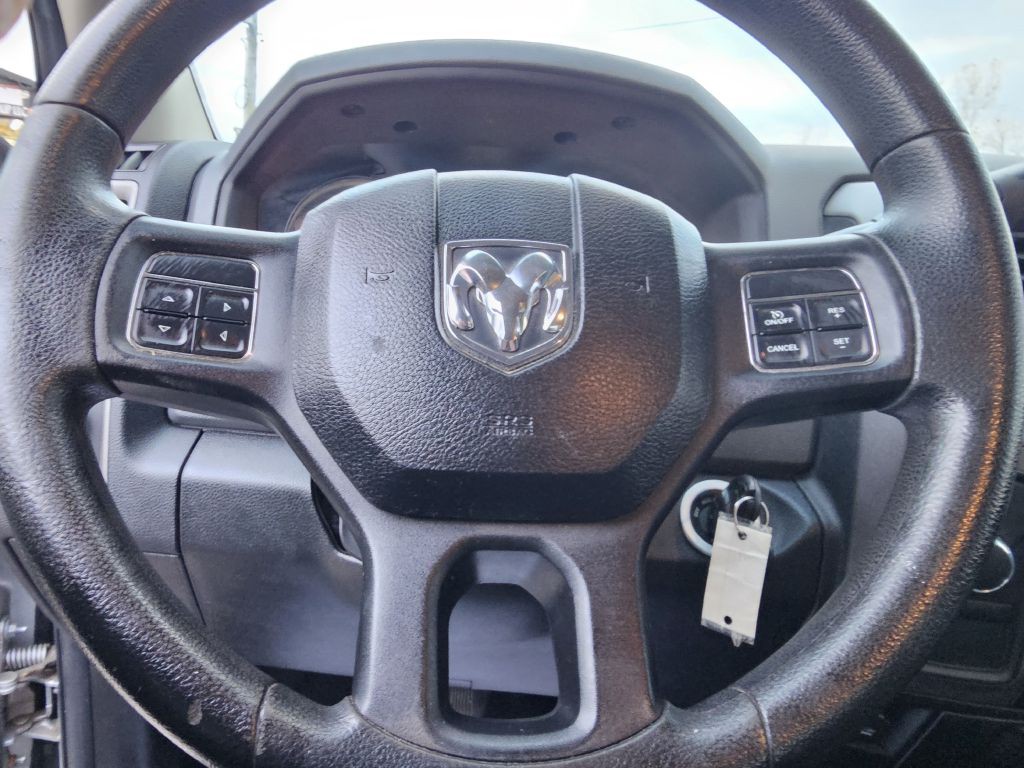 2013 RAM 1500 Image 23