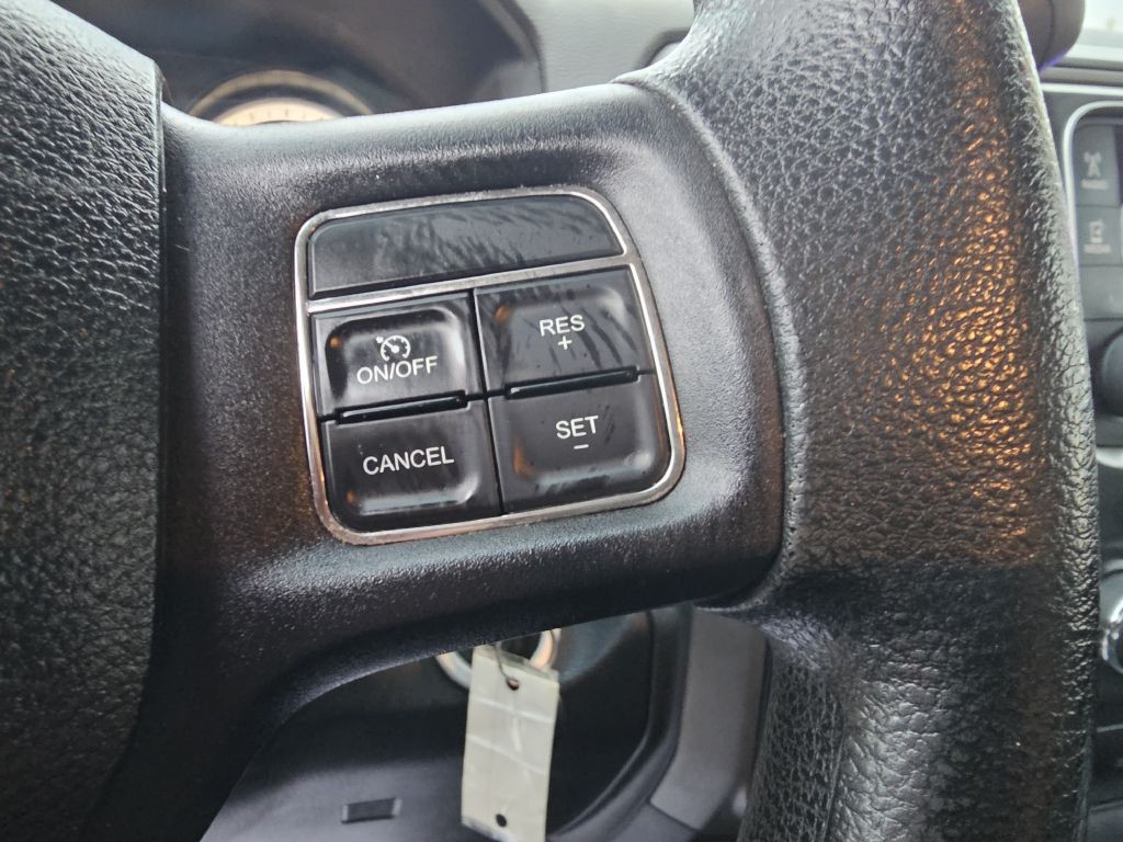 2013 RAM 1500 Image 25