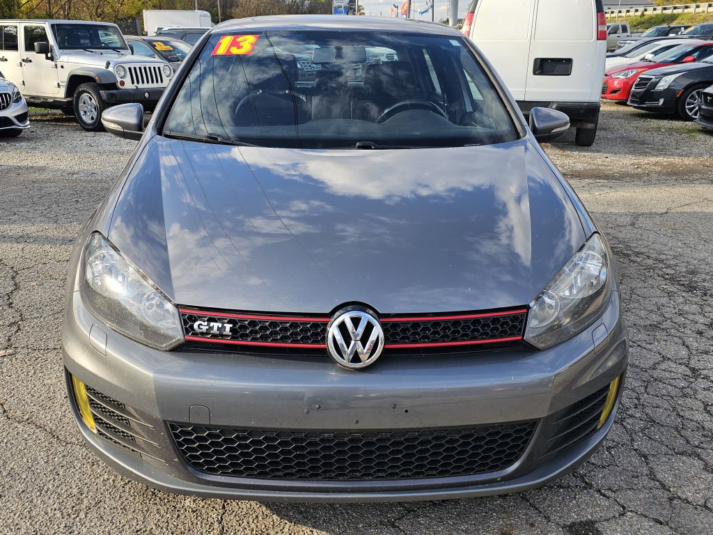 2013 Volkswagen GTI Image 8