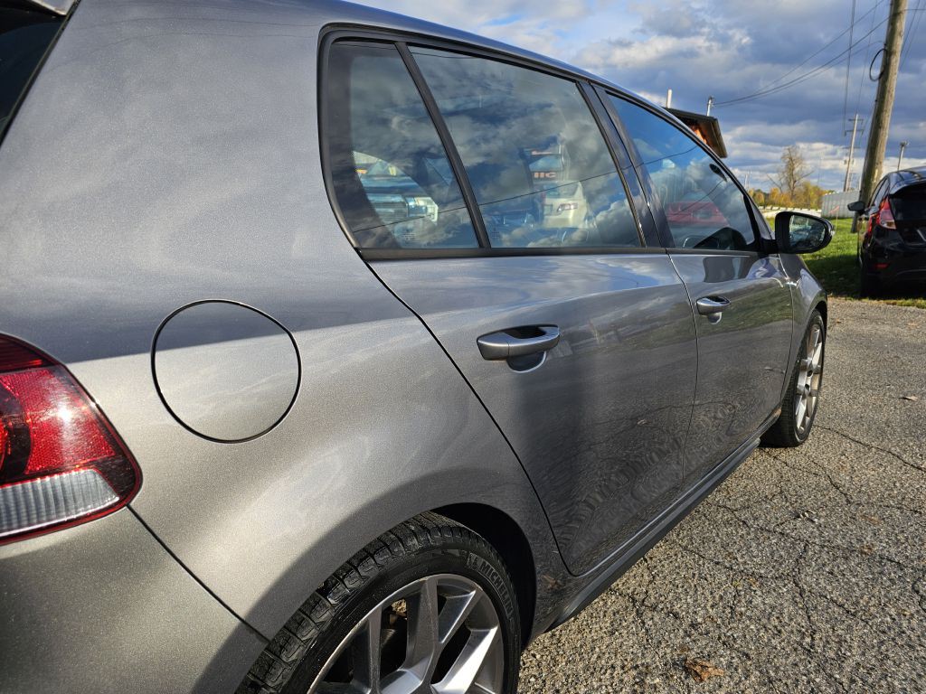 2013 Volkswagen GTI Image 9