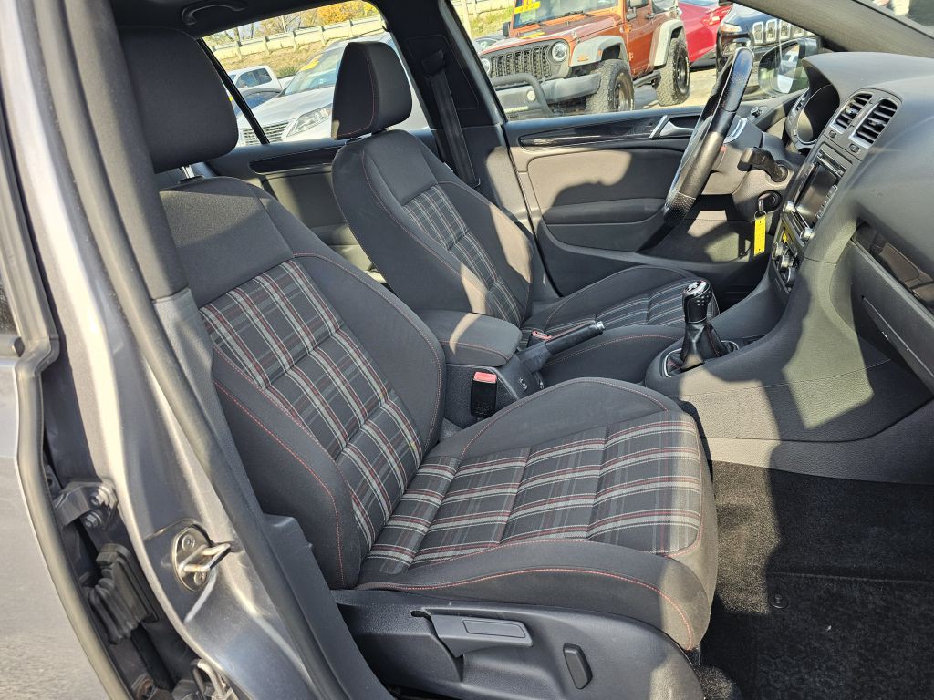 2013 Volkswagen GTI Image 15