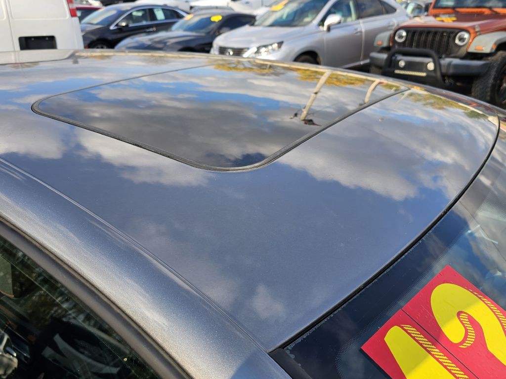 2013 Volkswagen GTI Image 30