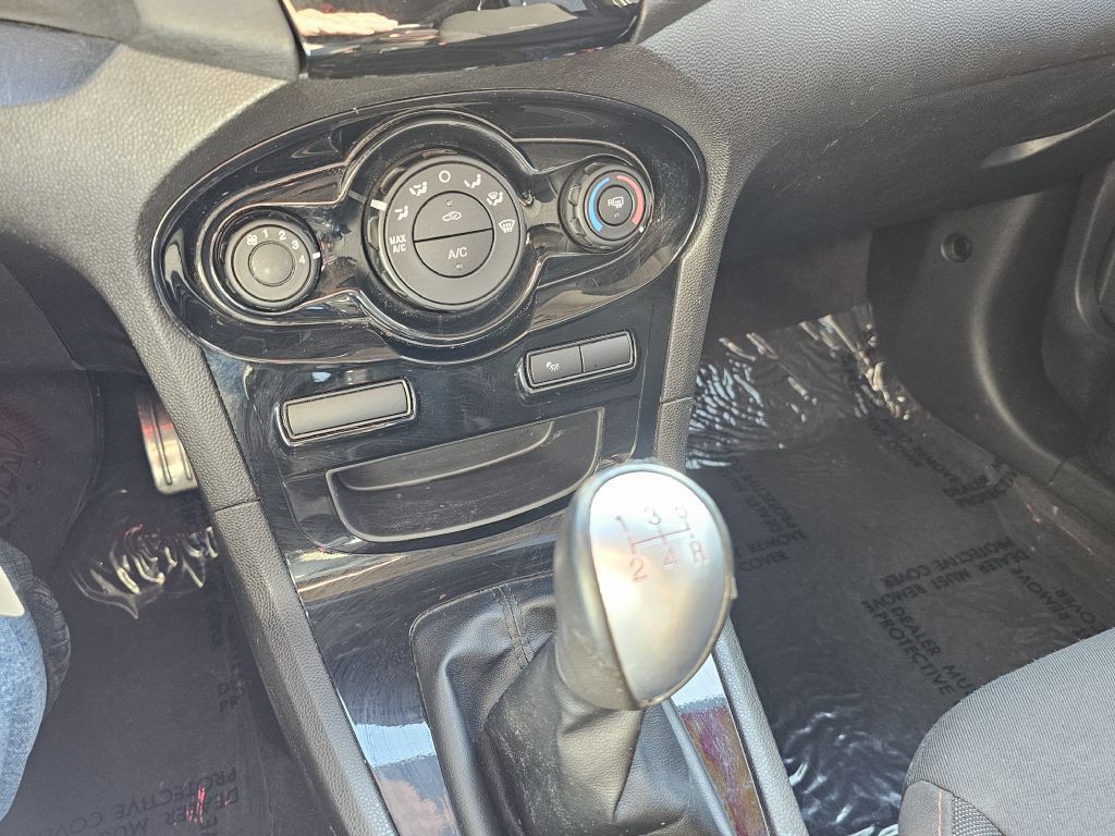 2019 Ford Fiesta Image 27