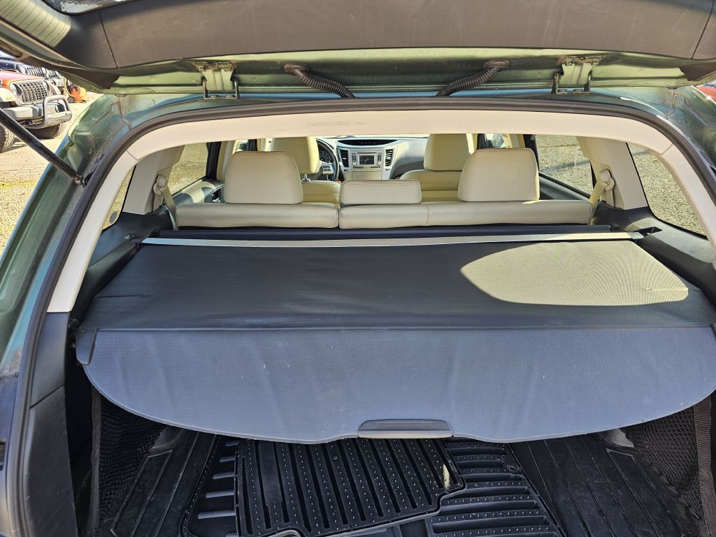 2012 Subaru Outback Image 23