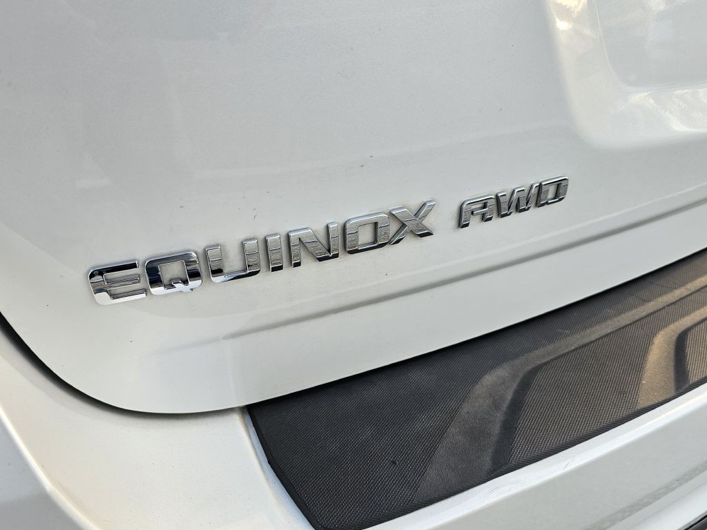2017 Chevrolet Equinox Image 11