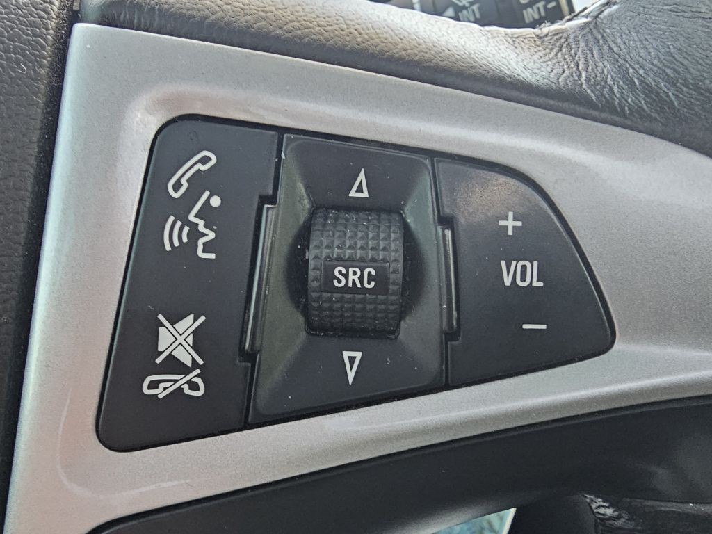 2017 Chevrolet Equinox Image 24