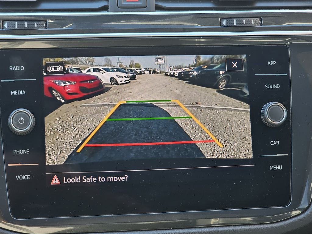 2021 Volkswagen Tiguan Image 28