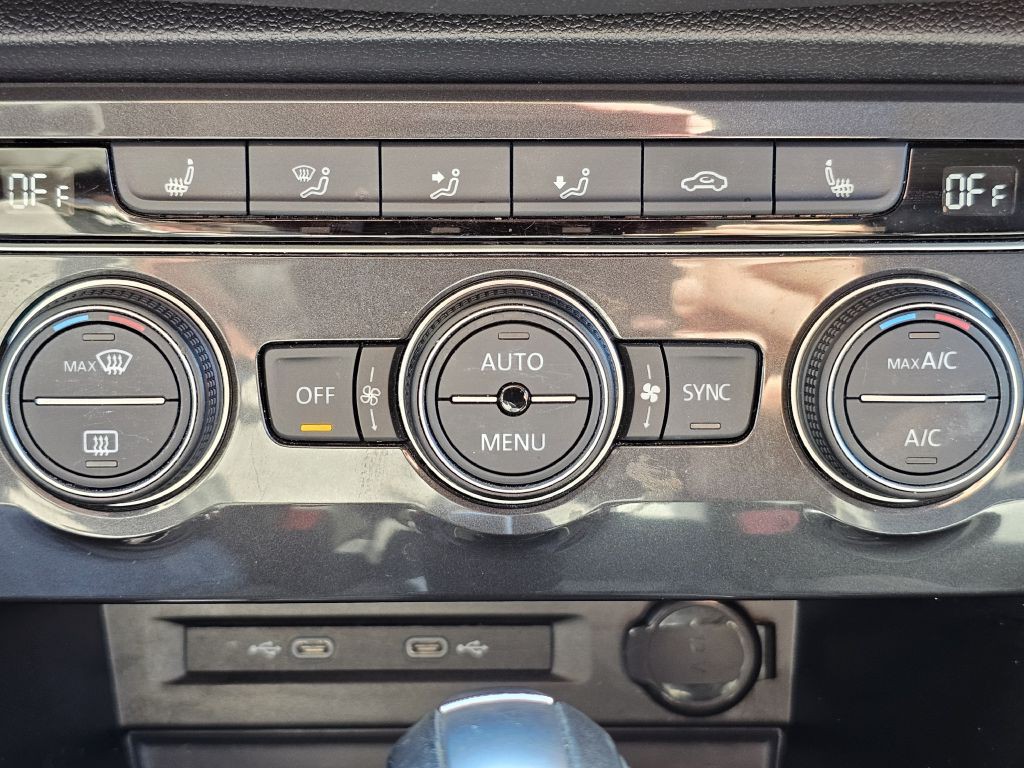 2021 Volkswagen Tiguan Image 29