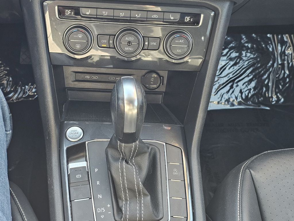 2021 Volkswagen Tiguan Image 30