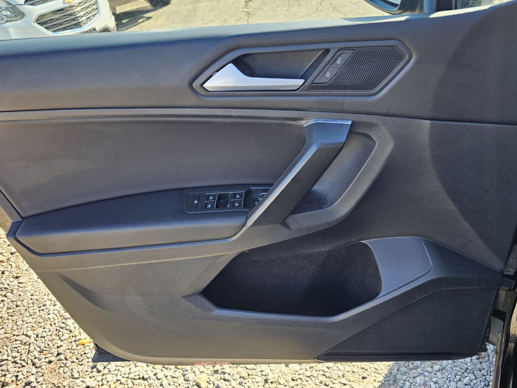 2021 Volkswagen Tiguan Image 31