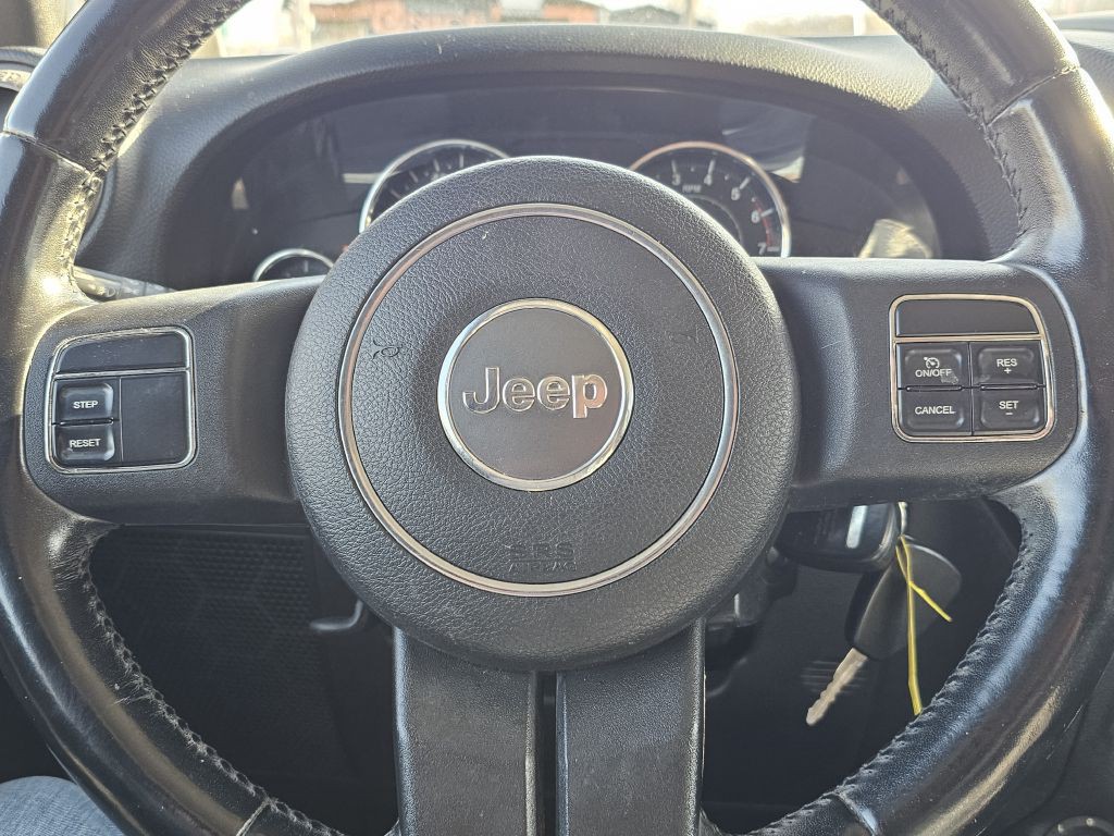 2011 Jeep Wrangler Unlimited Image 19