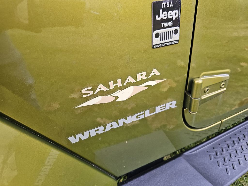 2010 Jeep Wrangler Image 12