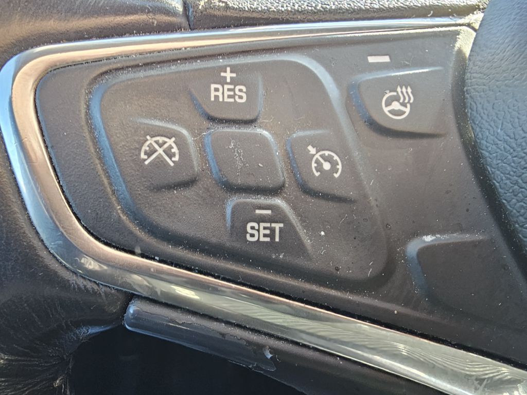 2017 Chevrolet Volt Image 17