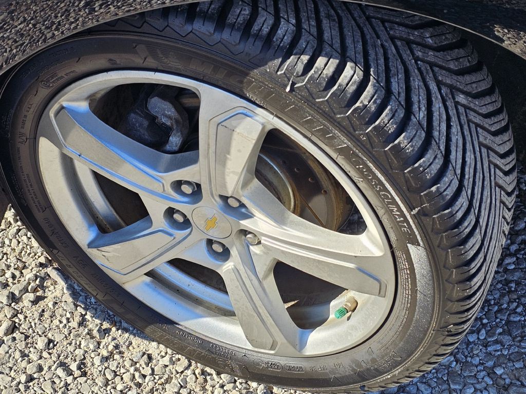 2017 Chevrolet Volt Image 28