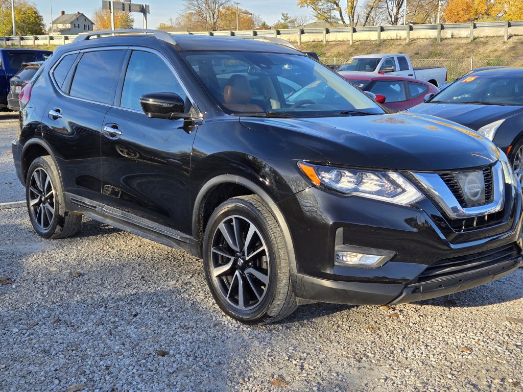 2017 Nissan Rogue Image 3