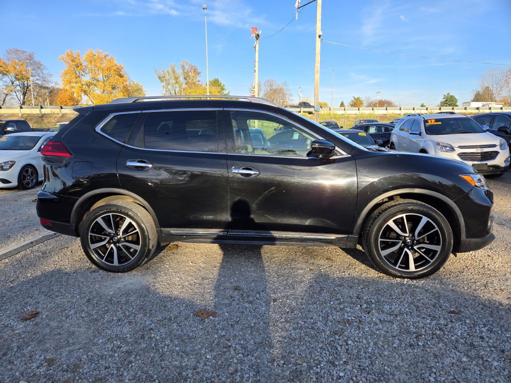 2017 Nissan Rogue Image 4