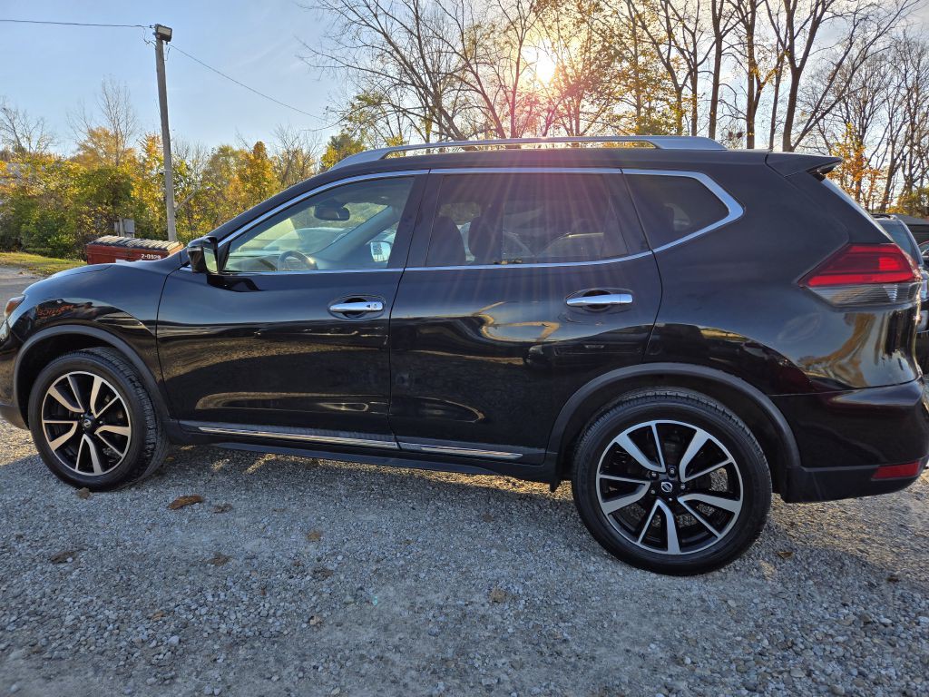 2017 Nissan Rogue Image 8