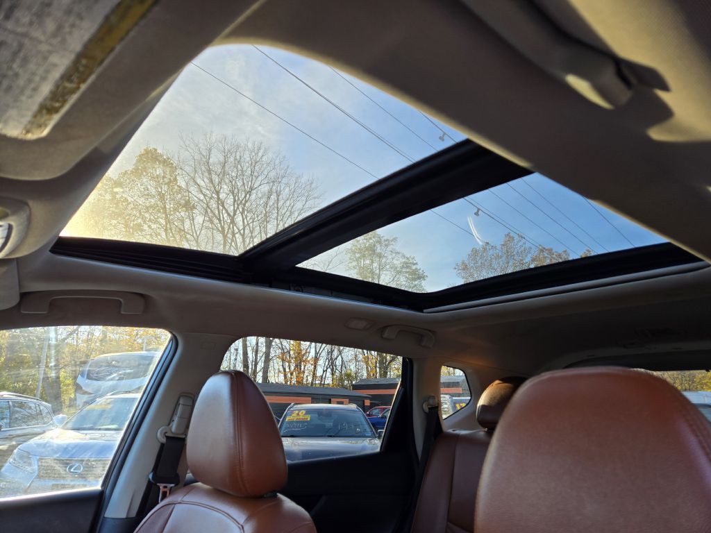 2017 Nissan Rogue Image 23