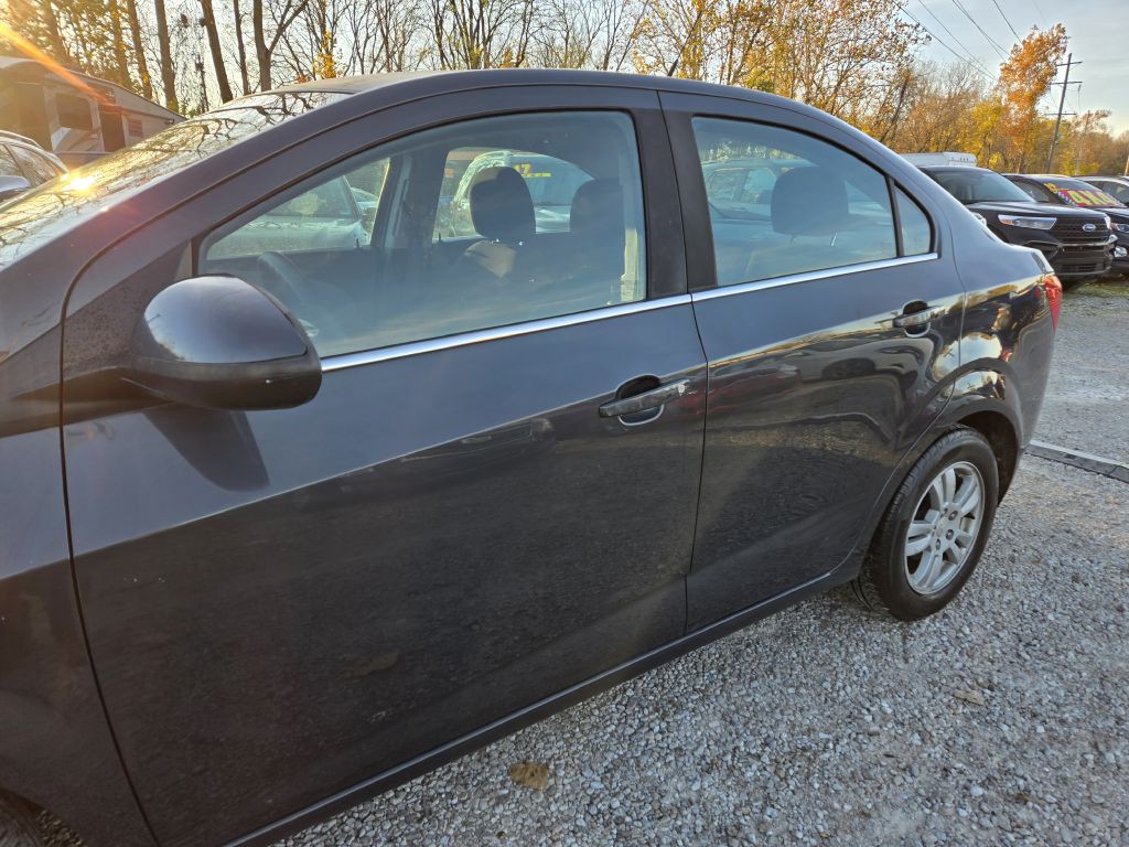 2014 Chevrolet Sonic Image 9