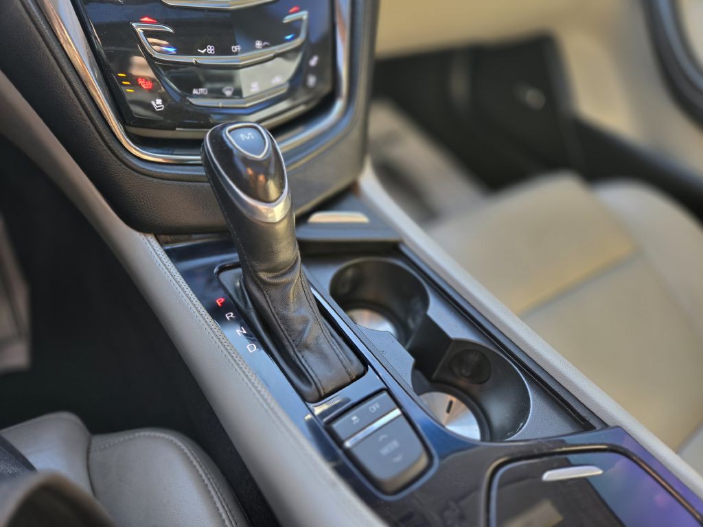 2018 Cadillac CTS Image 22