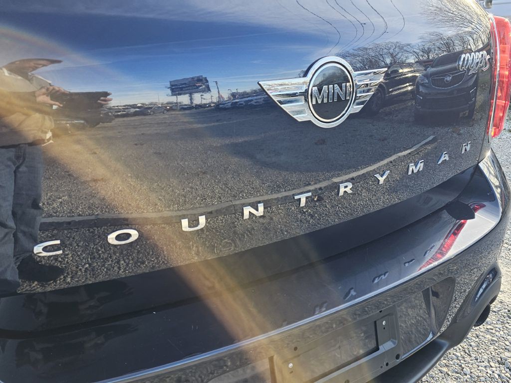 2015 MINI Cooper Image 8
