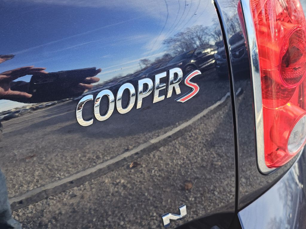 2015 MINI Cooper Image 9