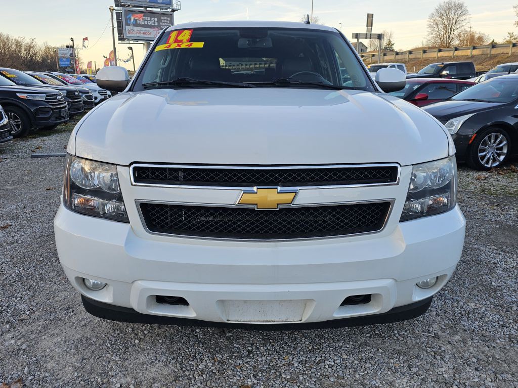 2014 Chevrolet Suburban Image 8