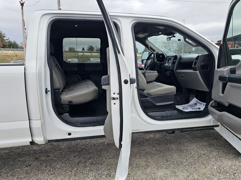 2022 Ford F-250 Image 13