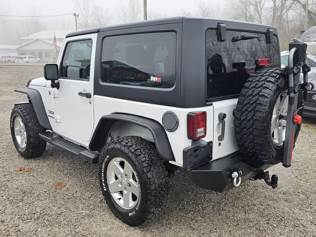 2012 Jeep Wrangler Image 3