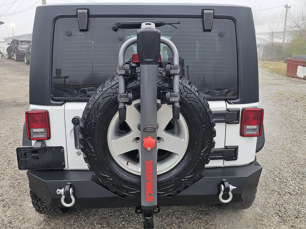 2012 Jeep Wrangler Image 4