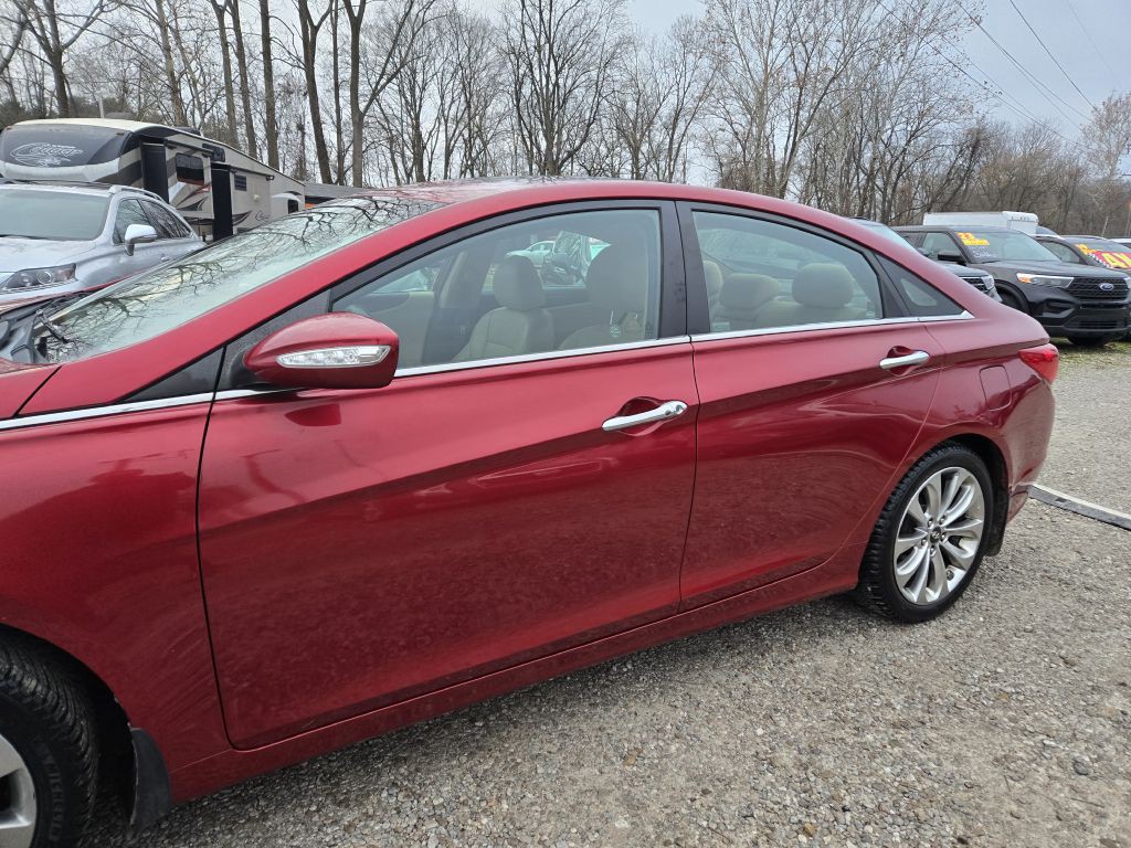 2011 Hyundai Sonata Image 9