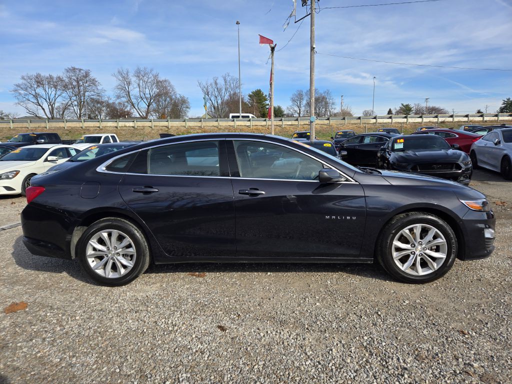 2023 Chevrolet Malibu Image 4