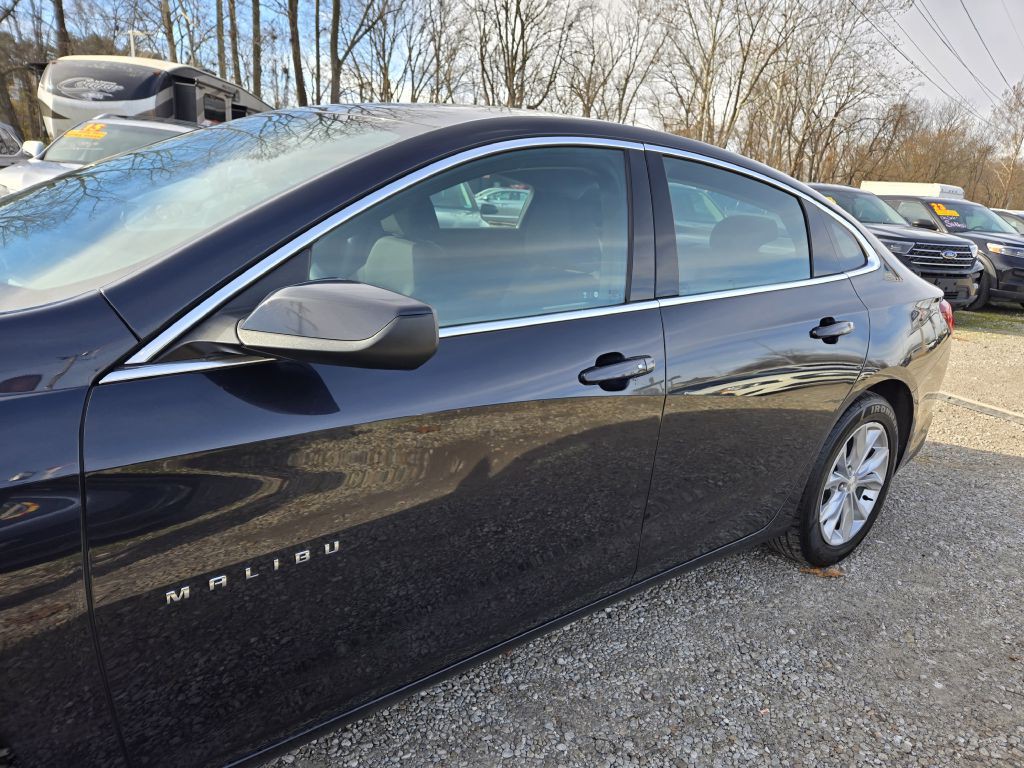 2023 Chevrolet Malibu Image 9