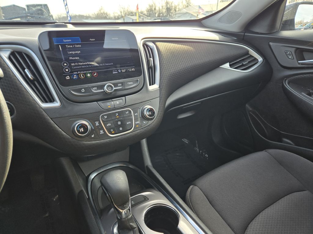 2023 Chevrolet Malibu Image 16