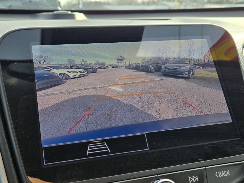 2023 Chevrolet Malibu Image 24