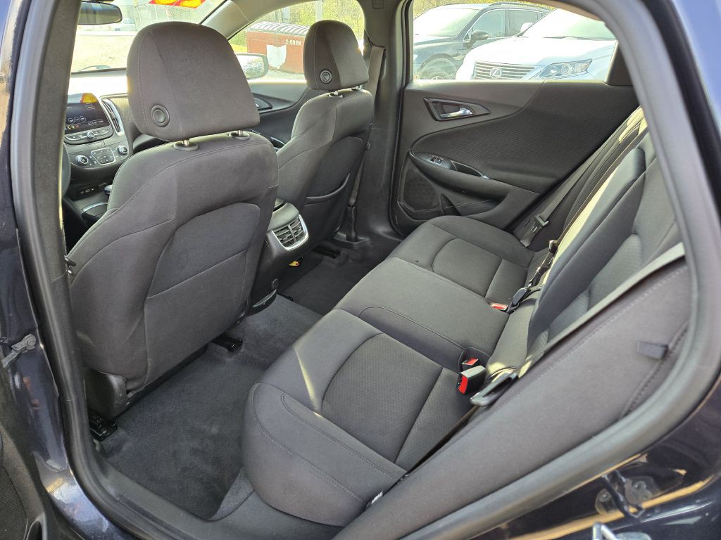 2023 Chevrolet Malibu Image 25