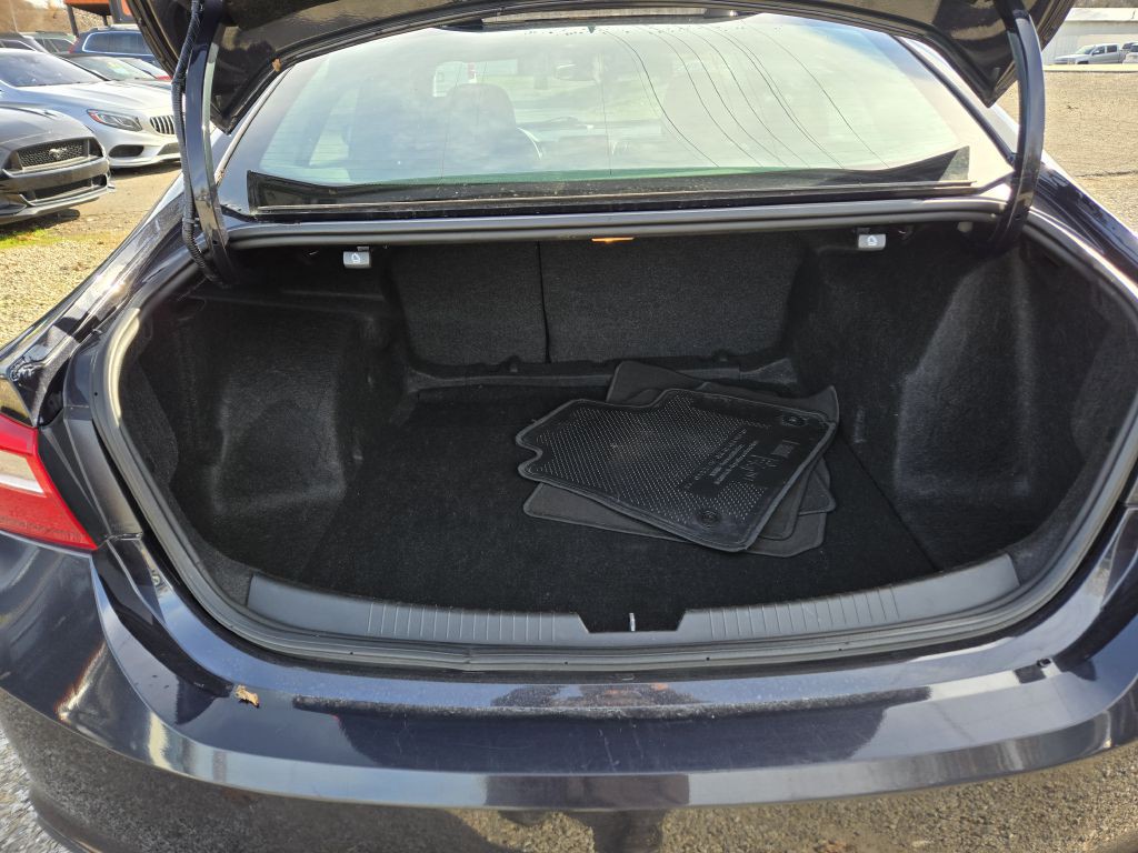 2023 Chevrolet Malibu Image 28