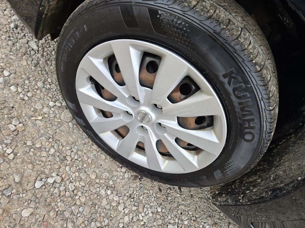 2019 Nissan Sentra Image 10