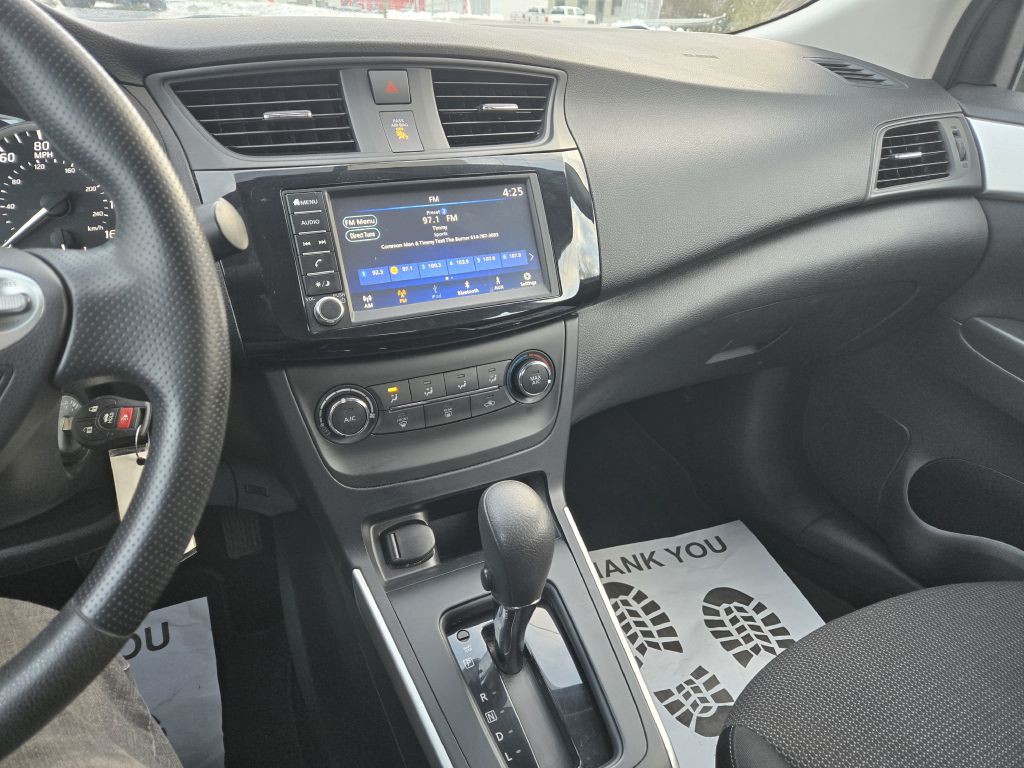 2019 Nissan Sentra Image 14