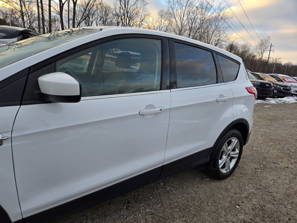 2015 Ford Escape Image 9