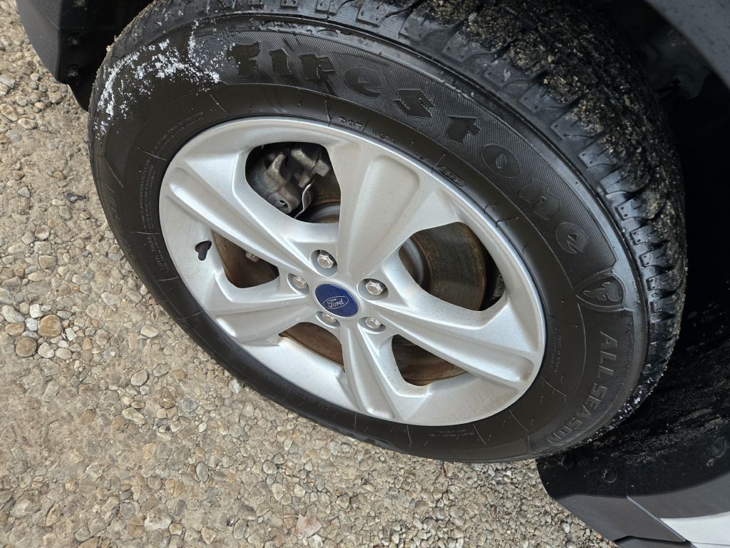 2015 Ford Escape Image 10