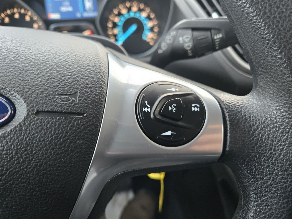 2015 Ford Escape Image 18